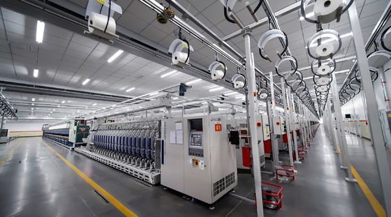 30s Viscose Ne30/1 Siro Spun Yarn per la resistenza del tessuto e della maglia