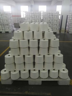 Rayon/poliestere TR 65/35 Ne28/1 Filati a spina ad anello per tessitura Duraturi e versatili